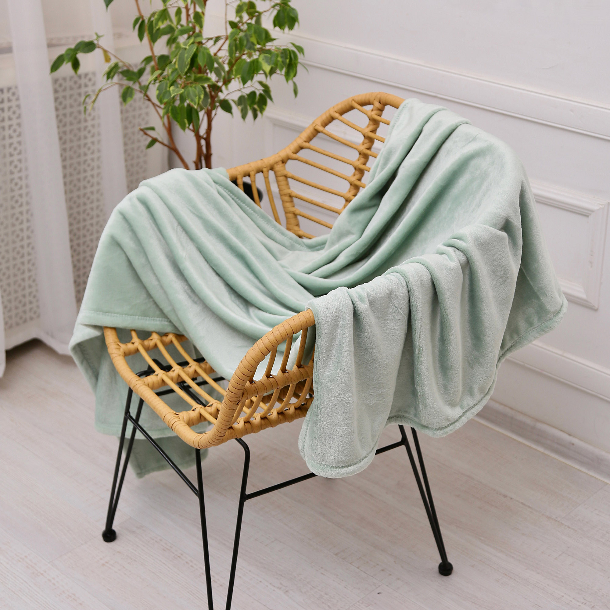 Green-Fiber-CARE-196130-6 копия Плед Green Fiber CARE 19 мятный